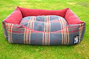 Classic Dog Settee Check Mayfair Granite  - Various Sizes