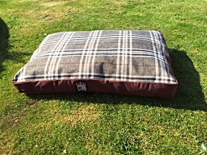 Bean Dog Duvet Mattress Check Chatsworth Nutmeg