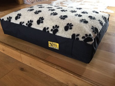 Fleecy Box Dog Bed Waterproof Sides & Base Various Colours & Sizes